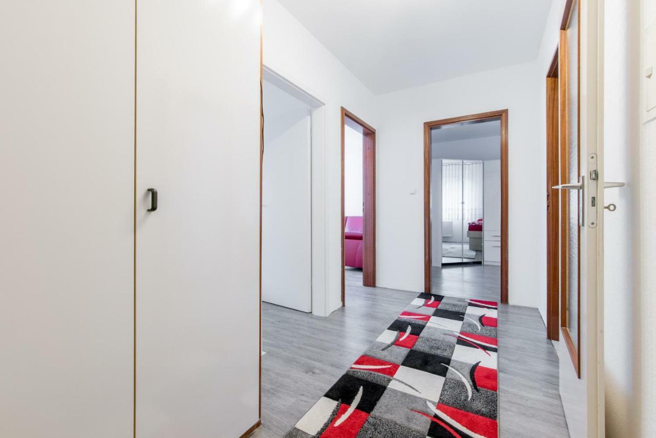 Privatapartment Messe Sued Hannover Exterior photo